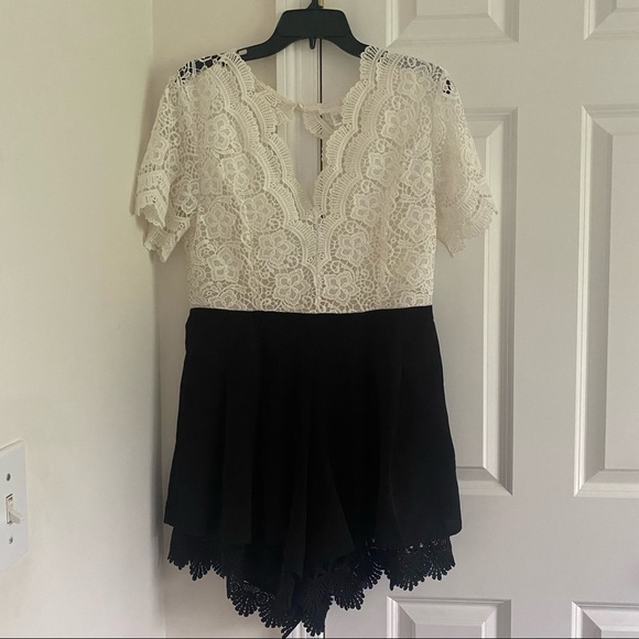 Romper - Picture 3 of 5